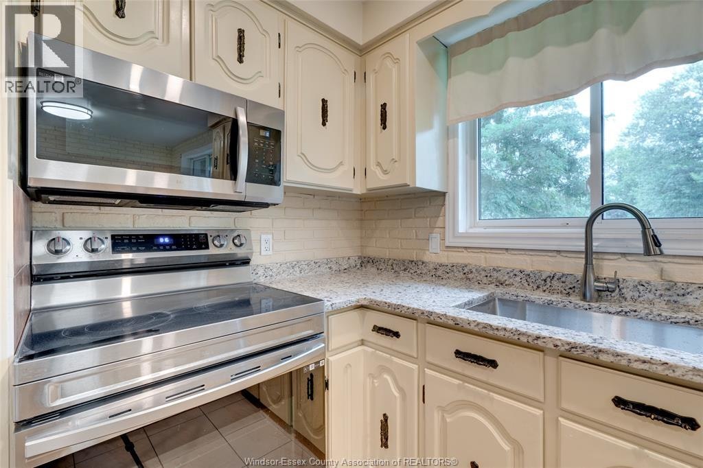 398 Brighton Road, Tecumseh, ON, N8N 2L4 - 19