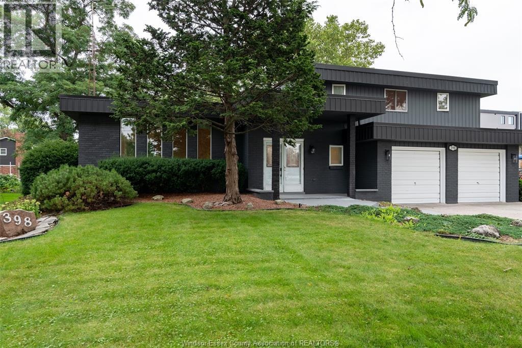 398 Brighton Road, Tecumseh, ON, N8N 2L4