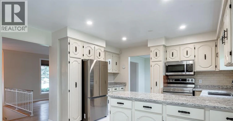 398 Brighton Road, Tecumseh, ON, N8N 2L4 - 17
