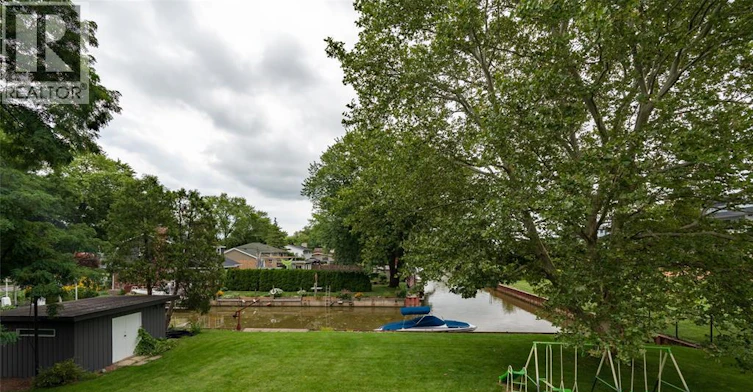 398 Brighton Road, Tecumseh, ON, N8N 2L4 - 8
