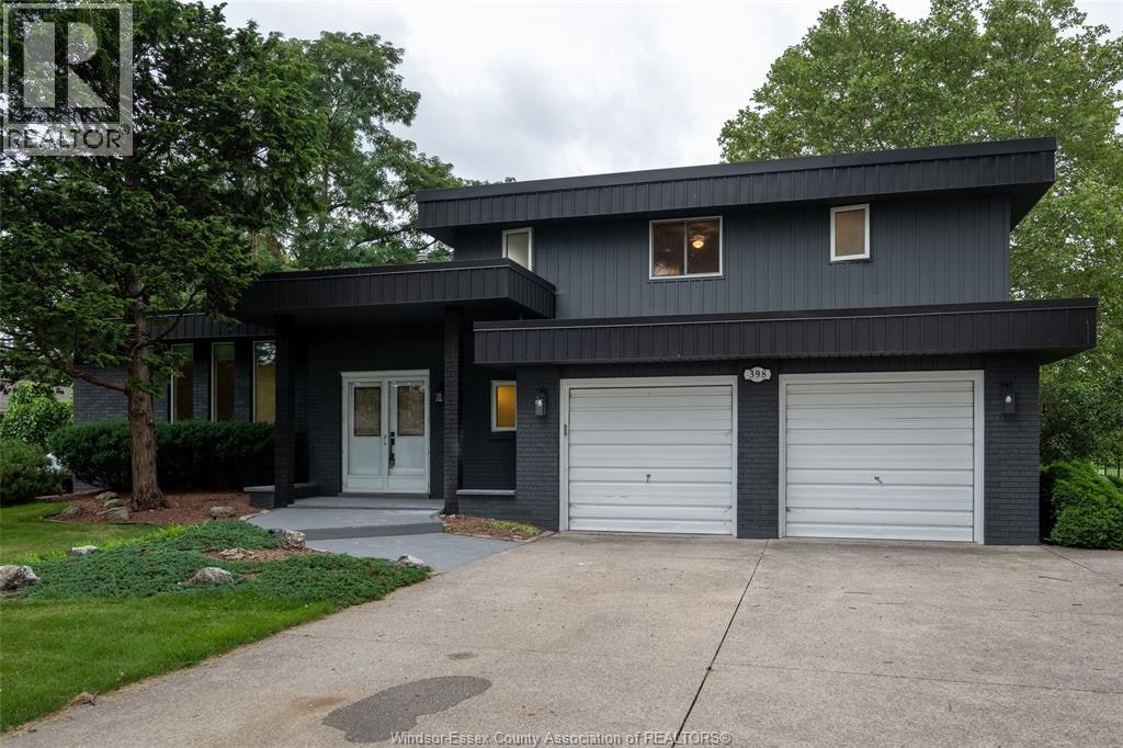 398 Brighton Road, Tecumseh, ON, N8N 2L4 - 2