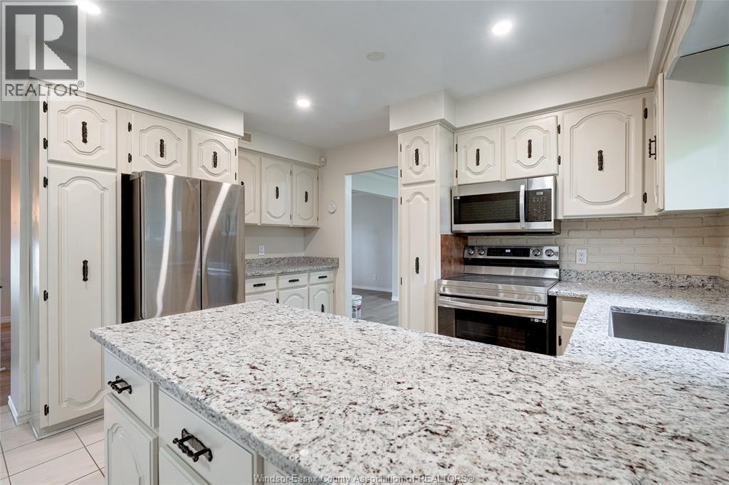 398 Brighton Road, Tecumseh, ON, N8N 2L4 - 18