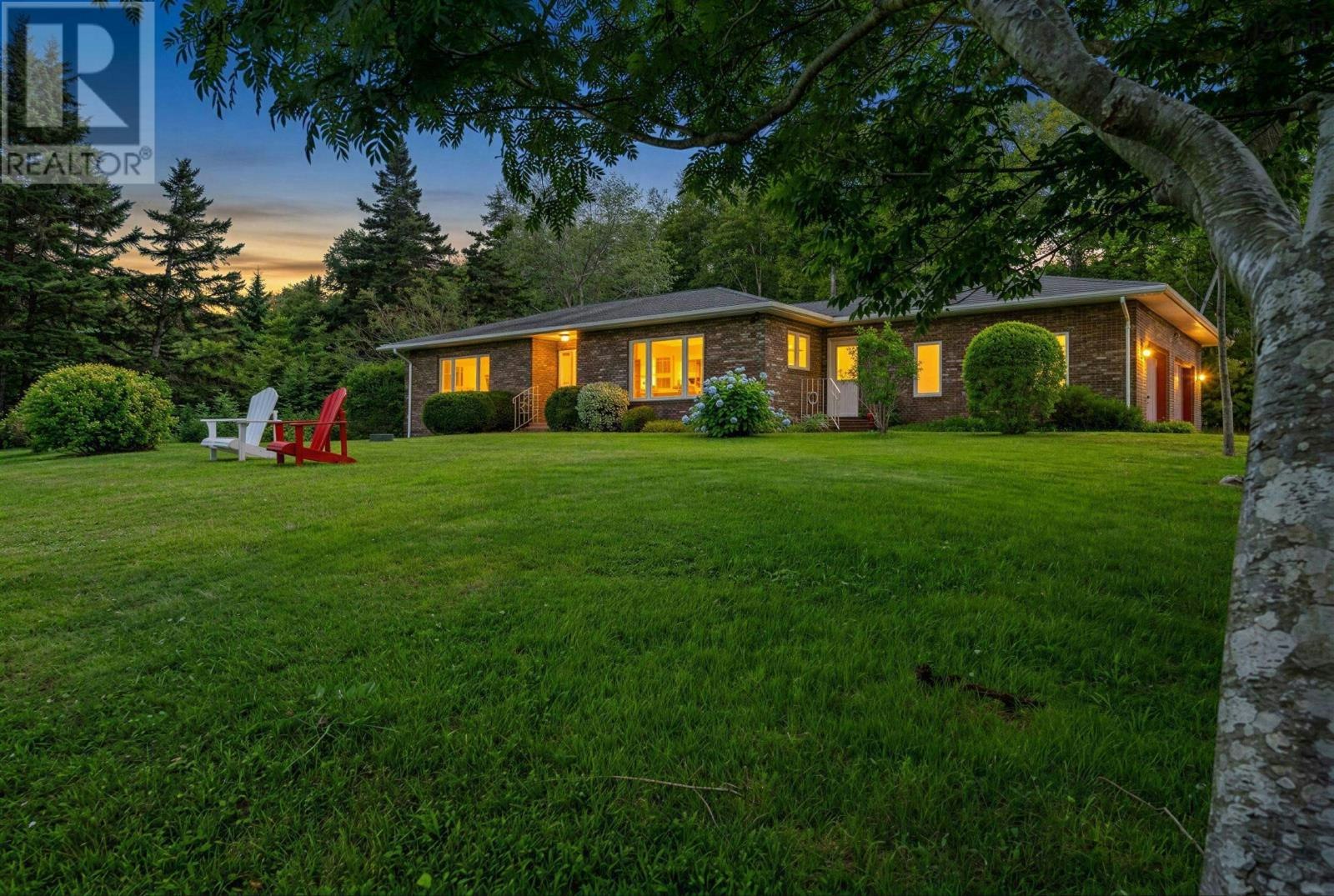 4145 329 Highway, Bayswater, NS, B0J 1T0