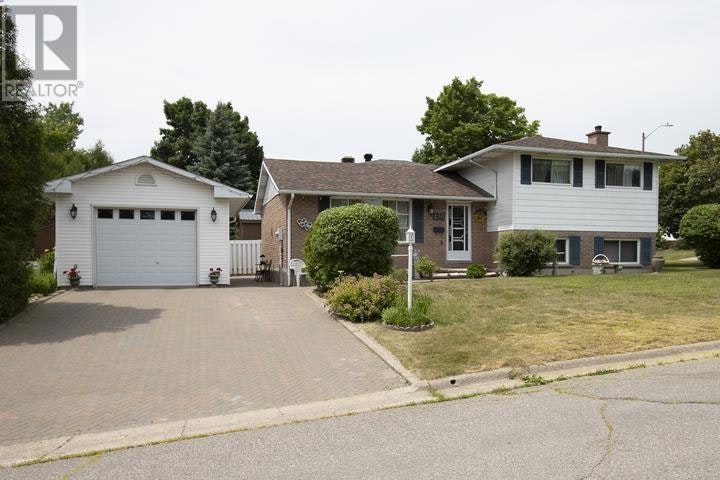 170 Laronde Avenue, Sault Ste. Marie, ON, P6B 5R6