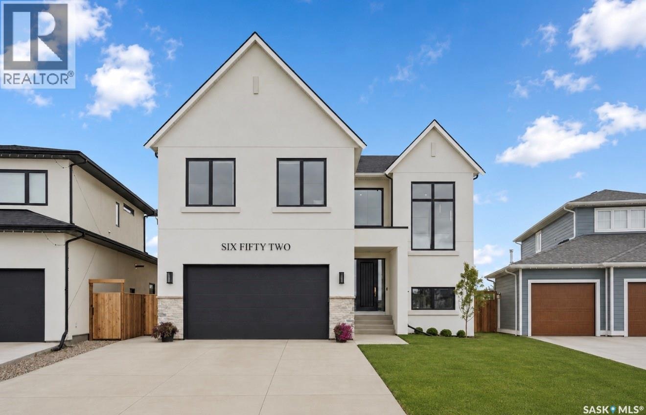 652 Pepper Bend, Saskatoon, SK, S7V 1T3