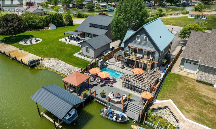 19037 Lakeside Drive