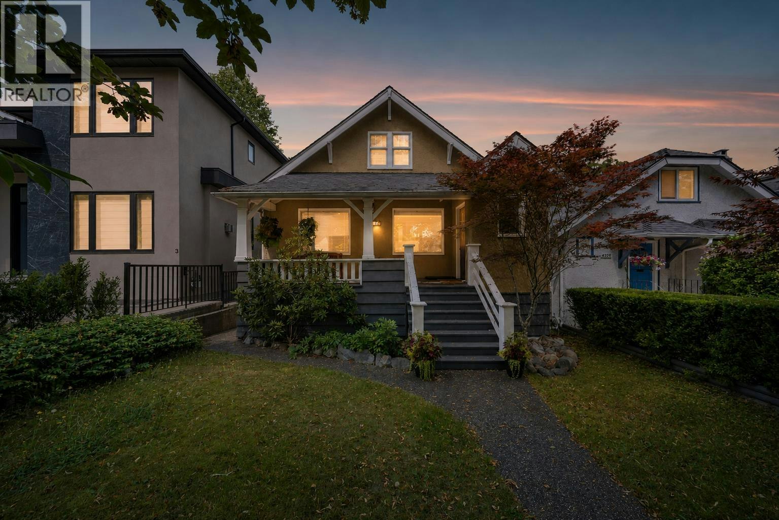 4327 W 12th Avenue, Vancouver, BC, V6R 2P9