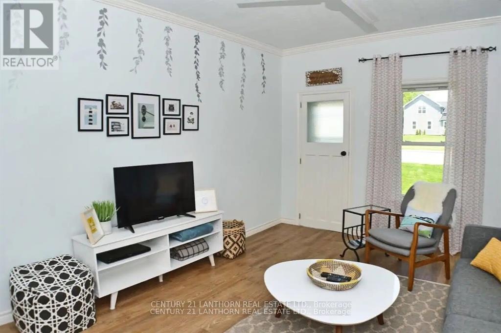 30 Stanley Street, Prince Edward County, ON, K0K 1G0 - 4
