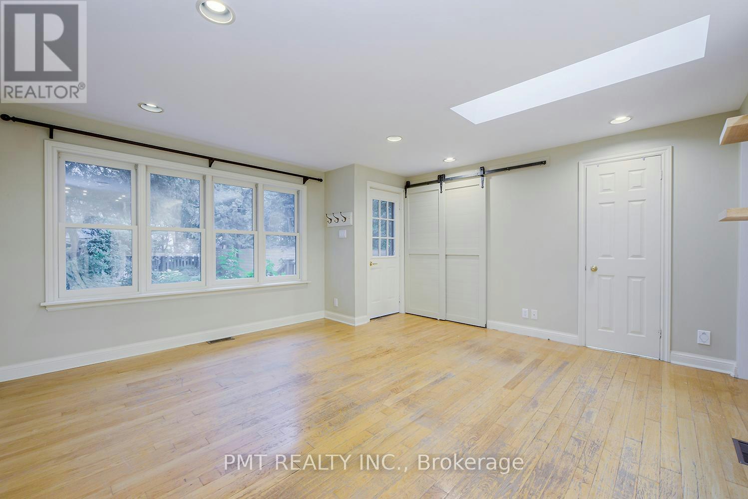 47 Herbert Avenue, Toronto, ON, M4L 3P8 - 14