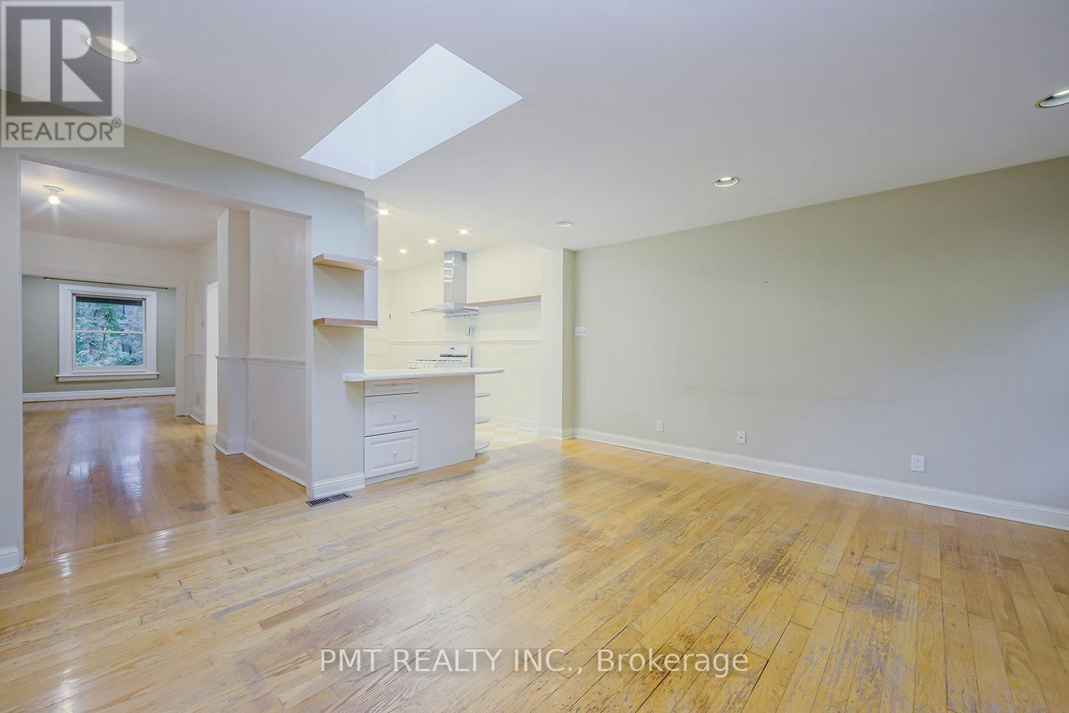 47 Herbert Avenue, Toronto, ON, M4L 3P8 - 10
