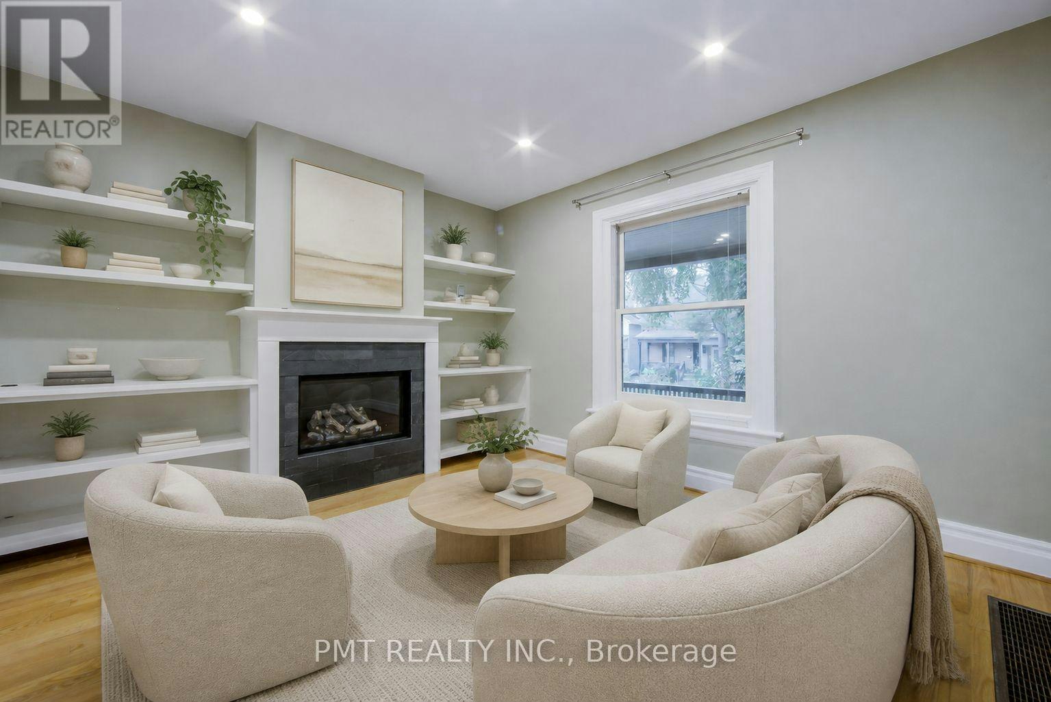 47 Herbert Avenue, Toronto, ON, M4L 3P8 - 3