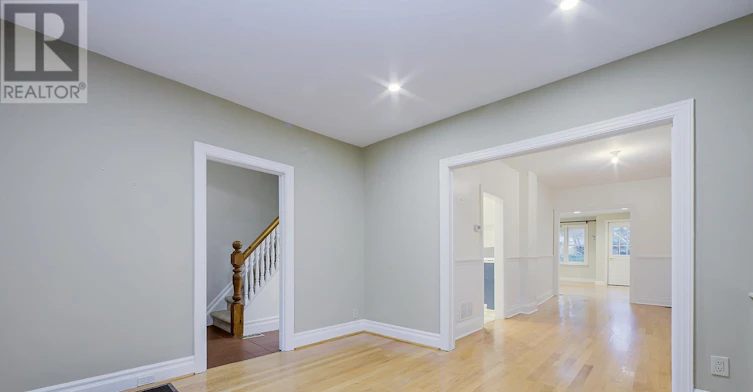 47 Herbert Avenue, Toronto, ON, M4L 3P8 - 8