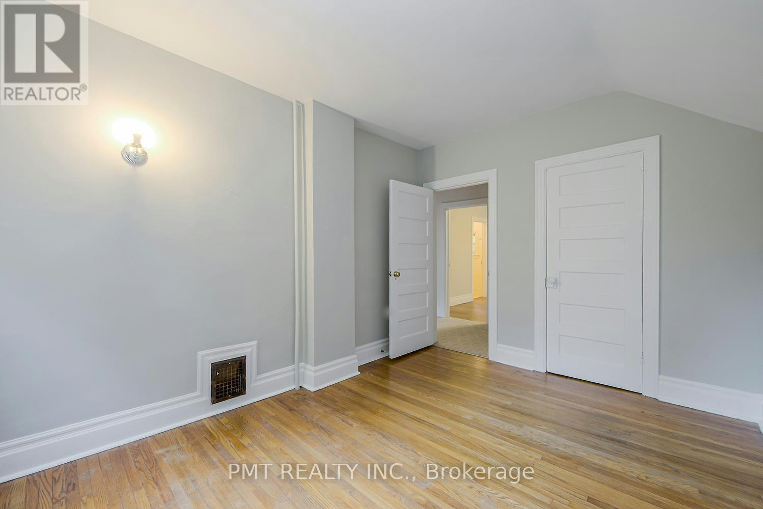 47 Herbert Avenue, Toronto, ON, M4L 3P8 - 35