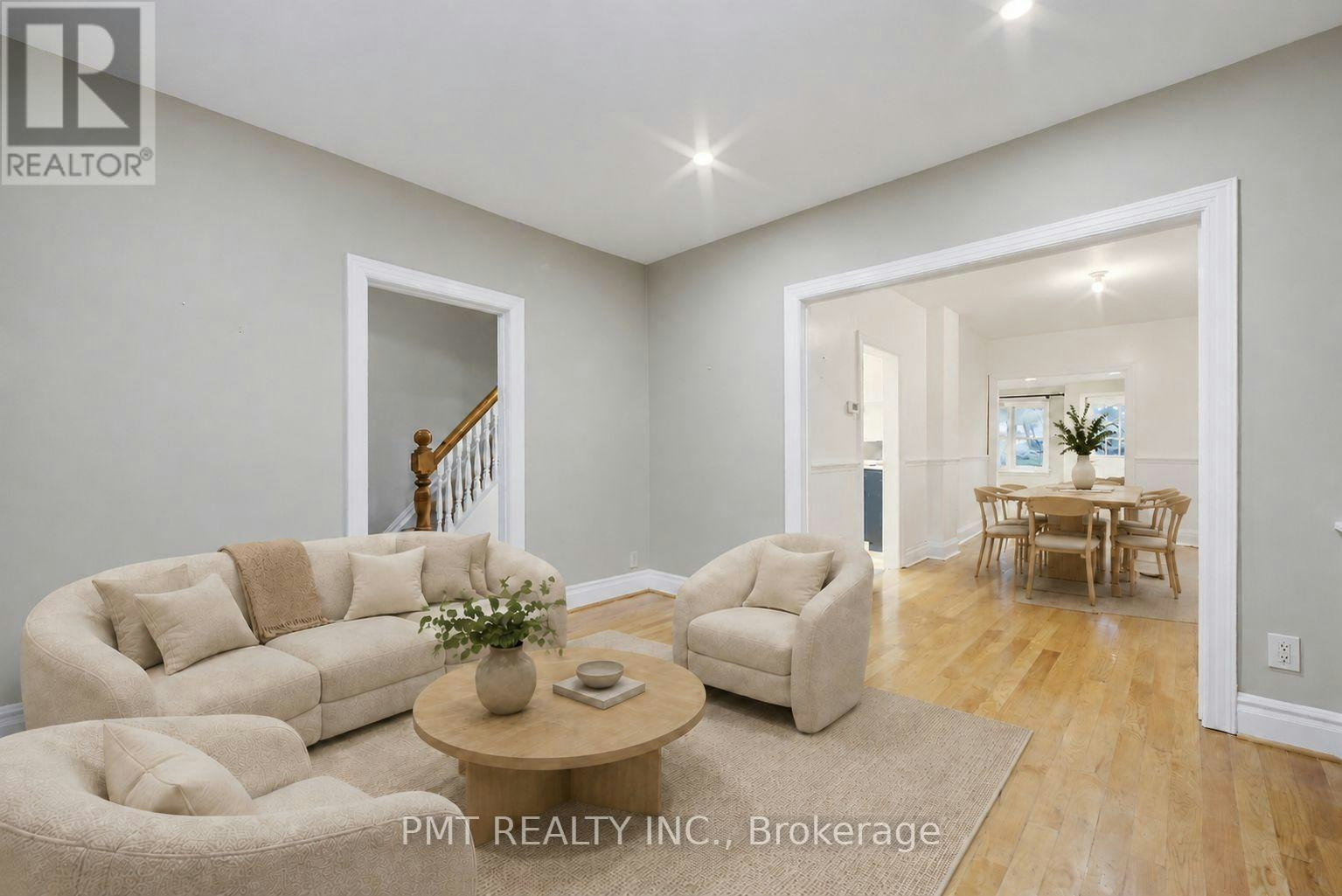47 Herbert Avenue, Toronto, ON, M4L 3P8 - 7