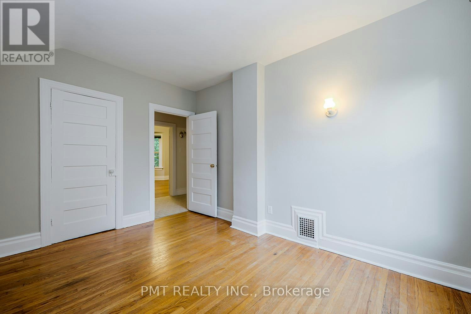 47 Herbert Avenue, Toronto, ON, M4L 3P8 - 38