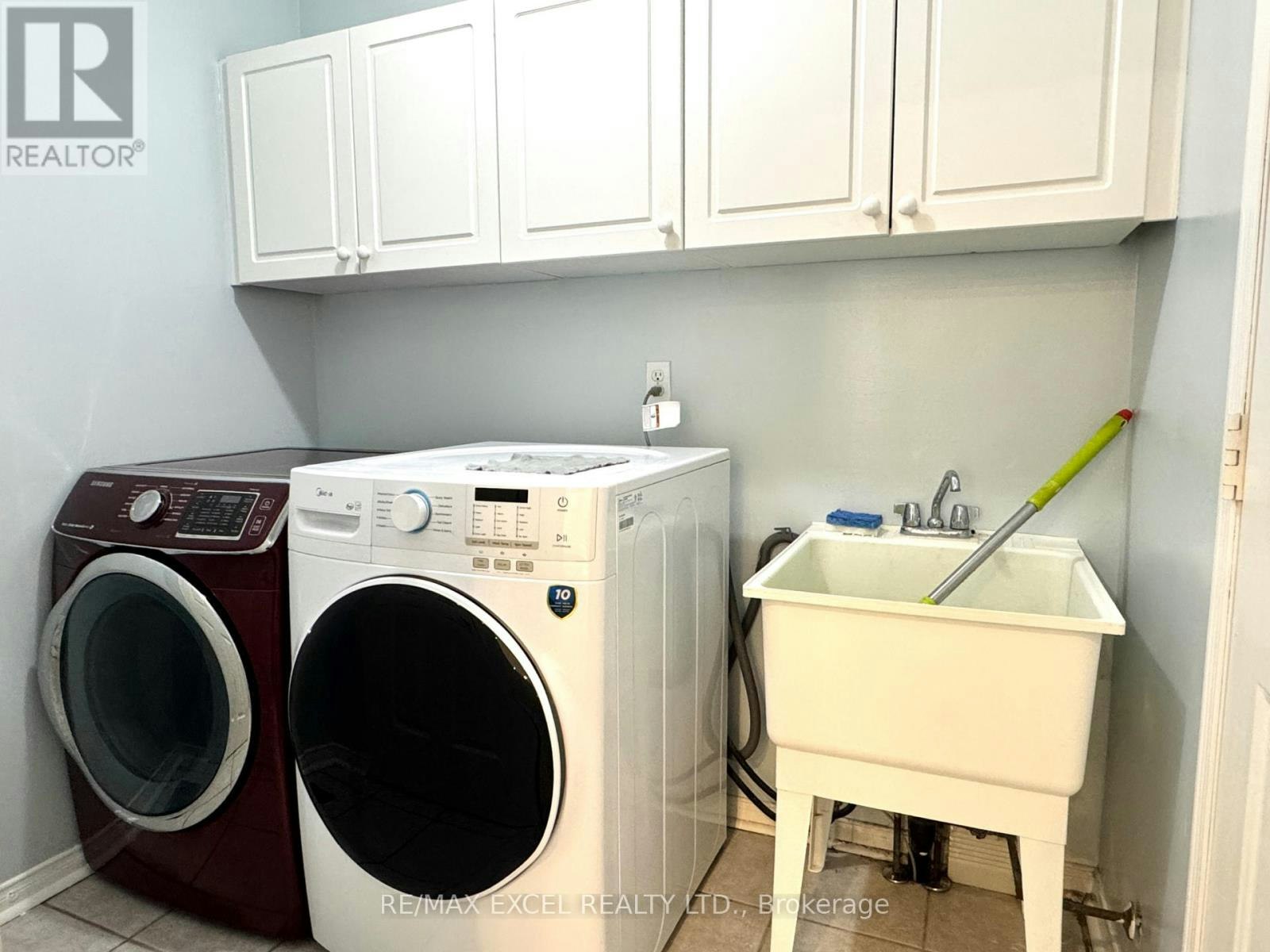 13 Brooksmill Lane, Markham, ON, L6C 2C9 - 26