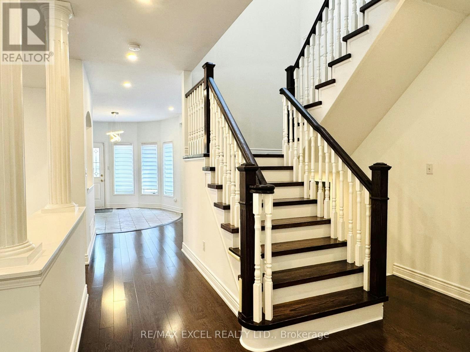 13 Brooksmill Lane, Markham, ON, L6C 2C9 - 6