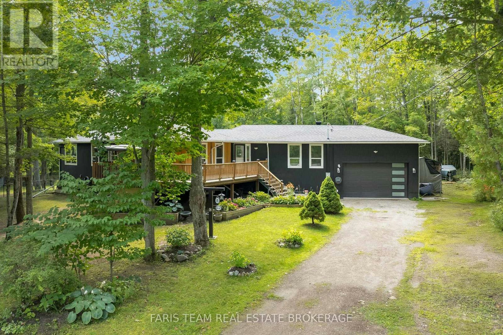 8 Joliet Crescent, Tiny, ON, L9M 1R2