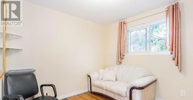 12 College Crescent, Barrie, ON, L4M 2W2 - 11