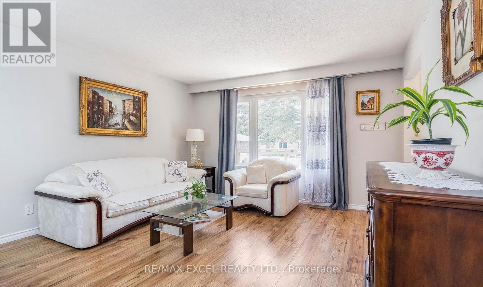 12 College Crescent, Barrie, ON, L4M 2W2 - 7