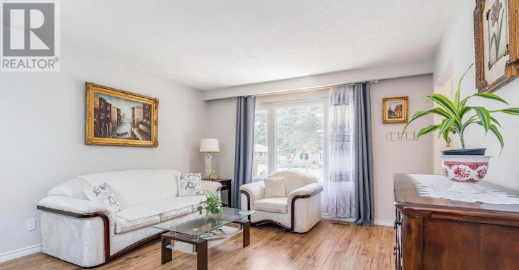 12 College Crescent, Barrie, ON, L4M 2W2 - 7