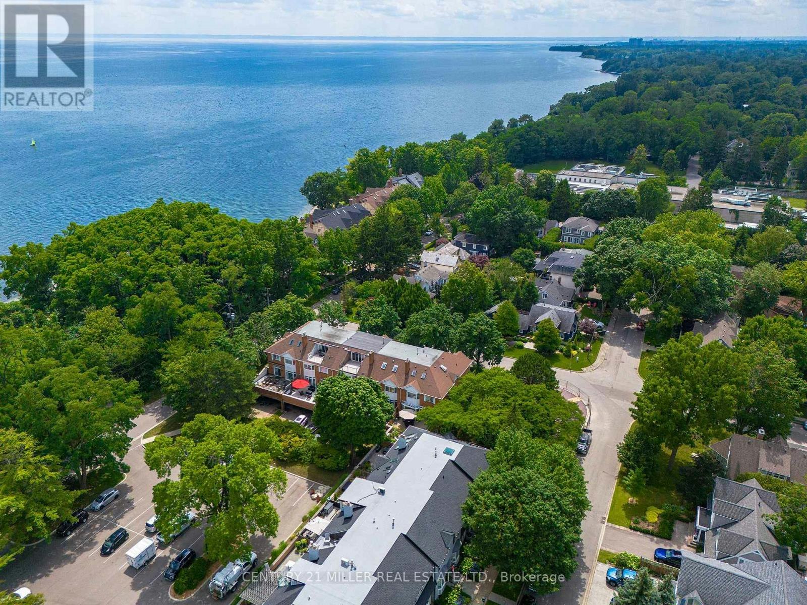23 Chisholm Street, Oakville, ON, L6K 3W2