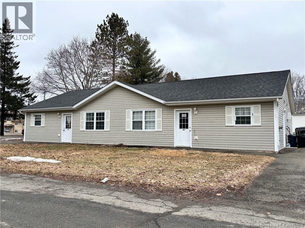 104 Water South Street, Woodstock, NB, E7M 1B7