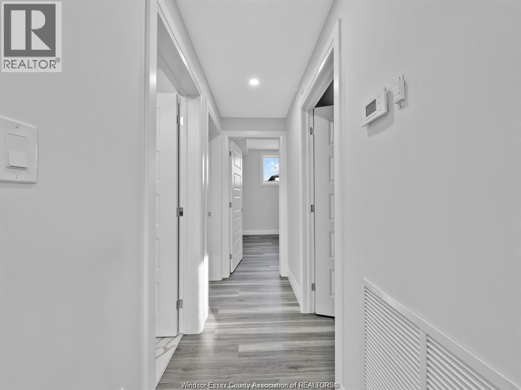 2-3549 Peter Street, Windsor, ON, N9C 1J6 - 11