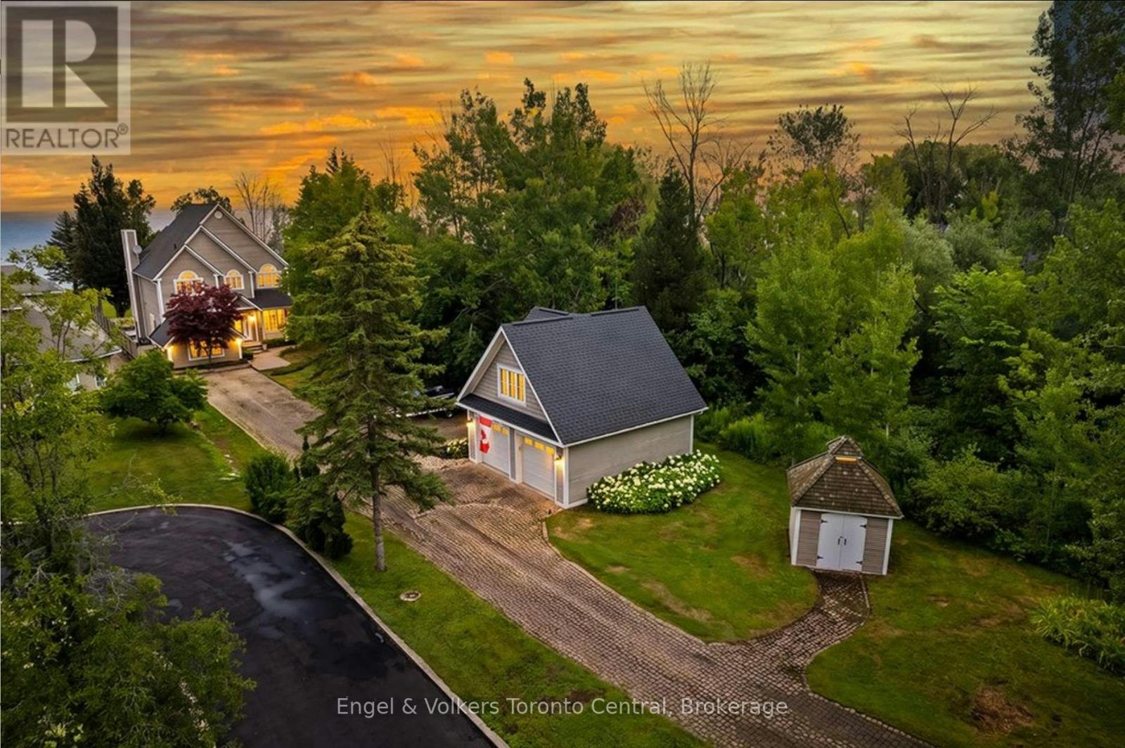 63 Georgian Manor Drive, Collingwood, ON, L9Y 5P4