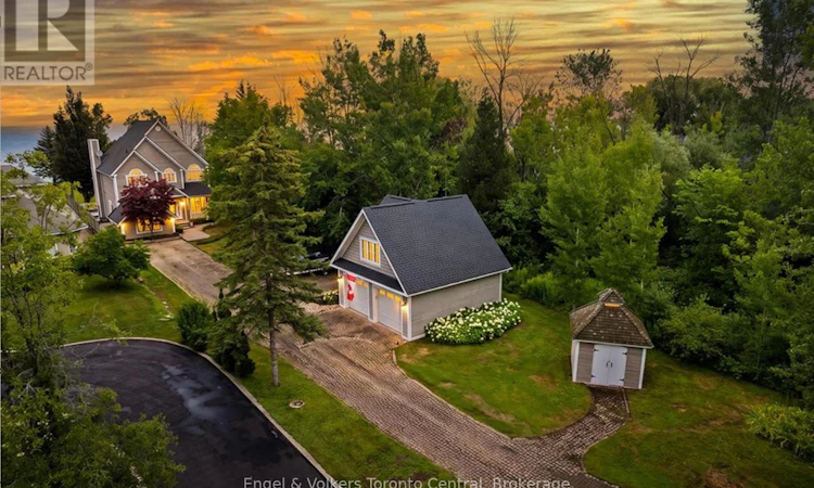 63 Georgian Manor Drive