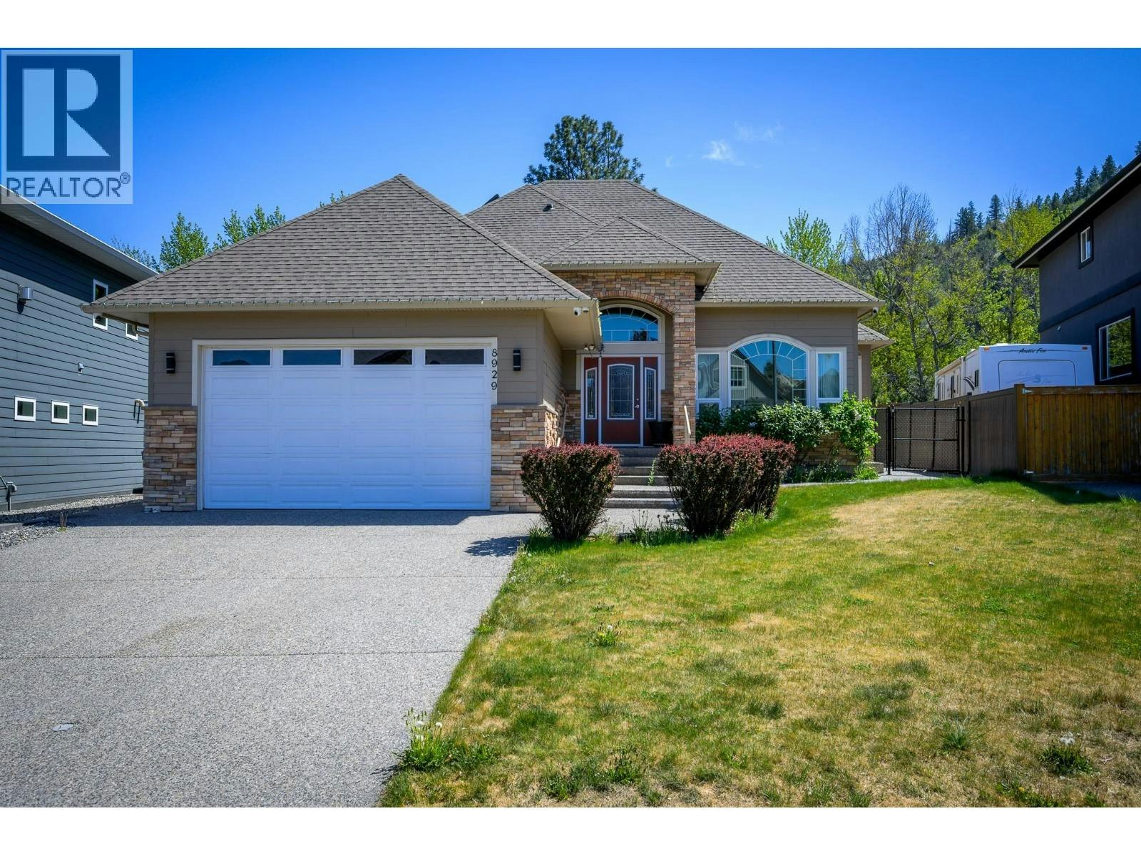 8929 Grizzly Crescent, Kamloops, BC, V2C 6T9