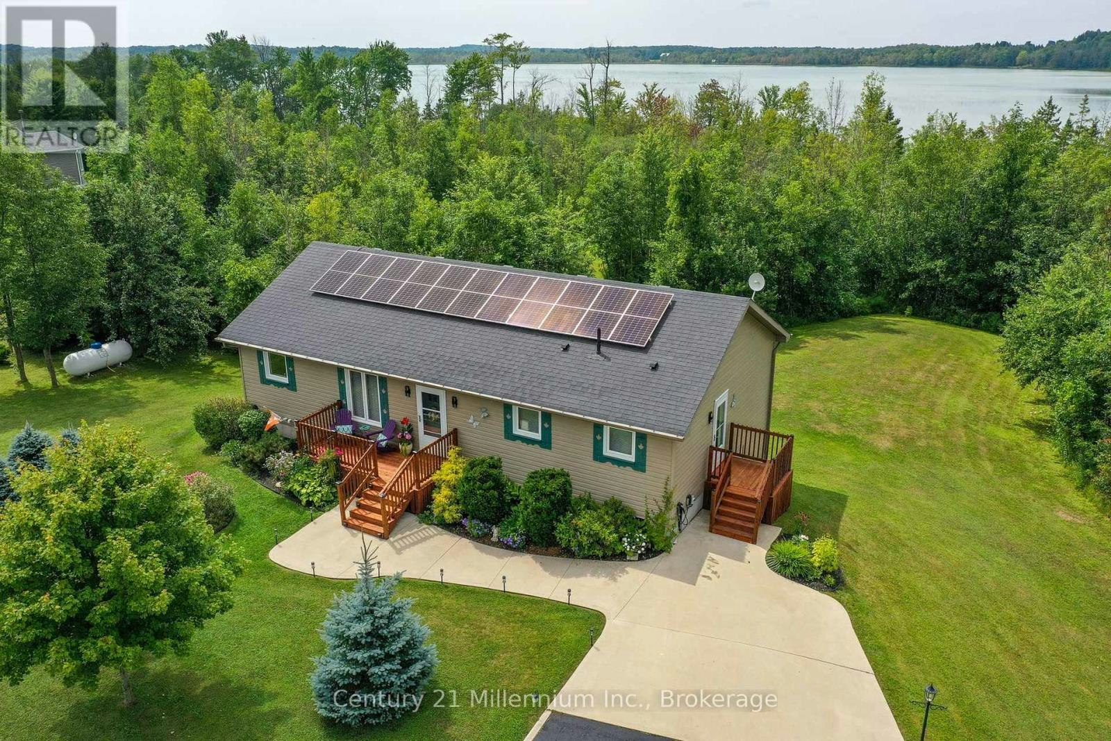126 Almur Drive, Georgian Bluffs, ON, N0H 2T0