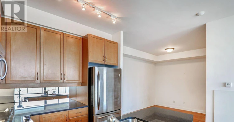 701-18 Yorkville Avenue, Toronto, ON, M4W 3Y8 - 5