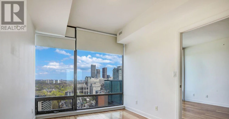 701-18 Yorkville Avenue, Toronto, ON, M4W 3Y8 - 10