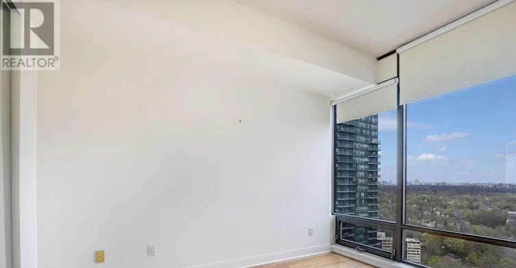 701-18 Yorkville Avenue, Toronto, ON, M4W 3Y8 - 11