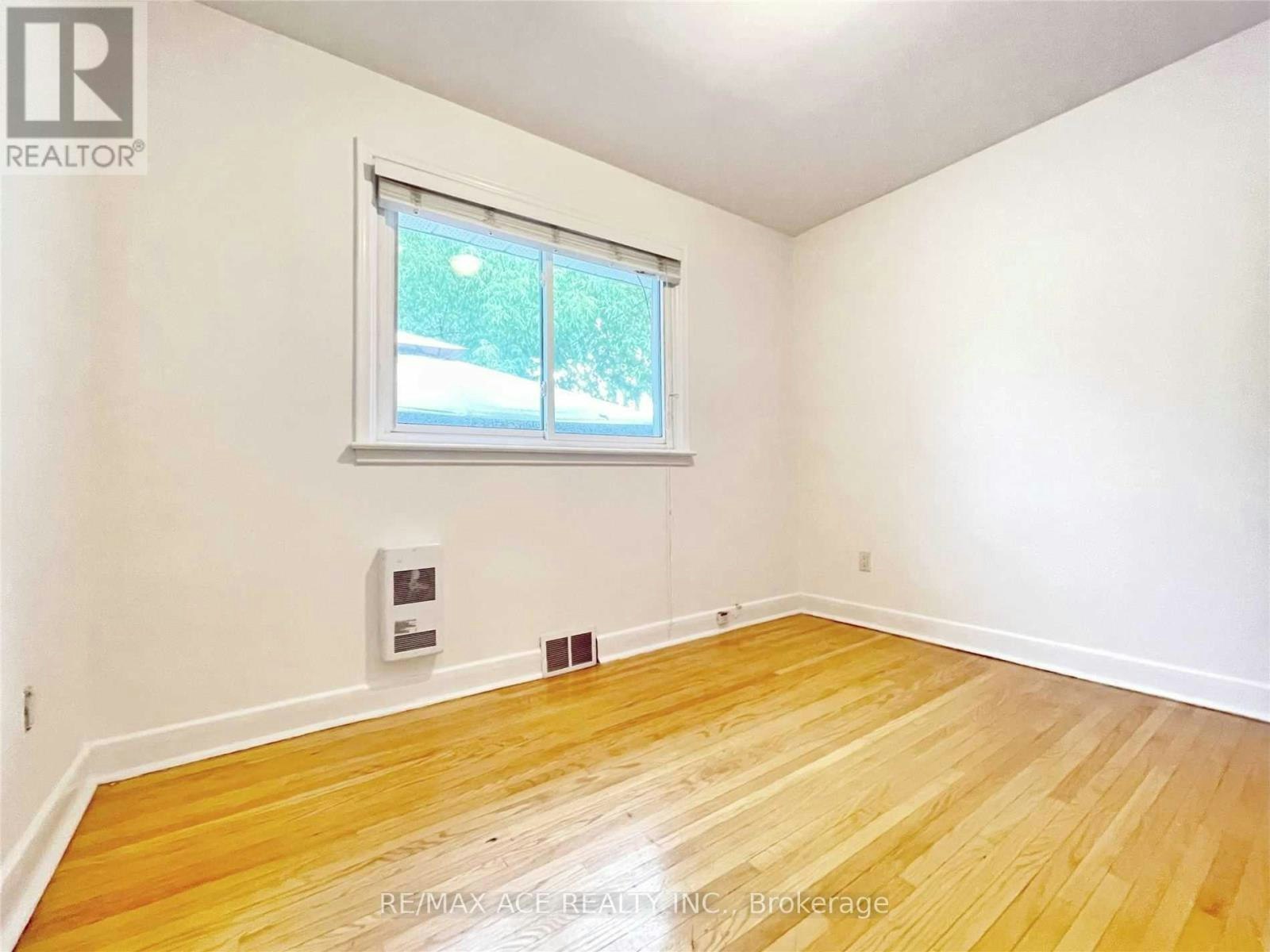 MAIN-246 Horsham Avenue, Toronto, ON, M2N 2A6 - 14