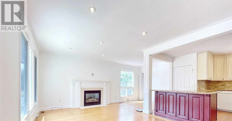 MAIN-246 Horsham Avenue, Toronto, ON, M2N 2A6 - 2