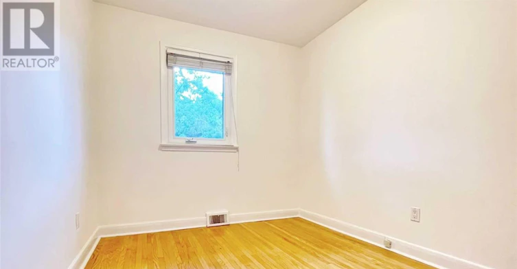 MAIN-246 Horsham Avenue, Toronto, ON, M2N 2A6 - 16