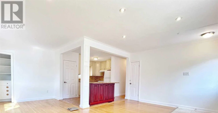 MAIN-246 Horsham Avenue, Toronto, ON, M2N 2A6 - 4