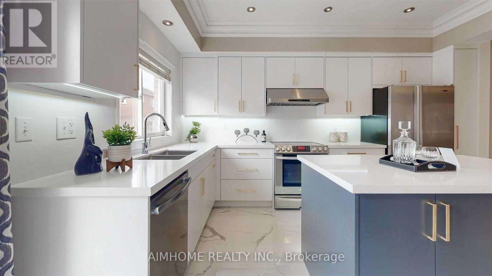 UPPER-10 Portsmouth Road, Vaughan, ON, L6A 3E7 - 11