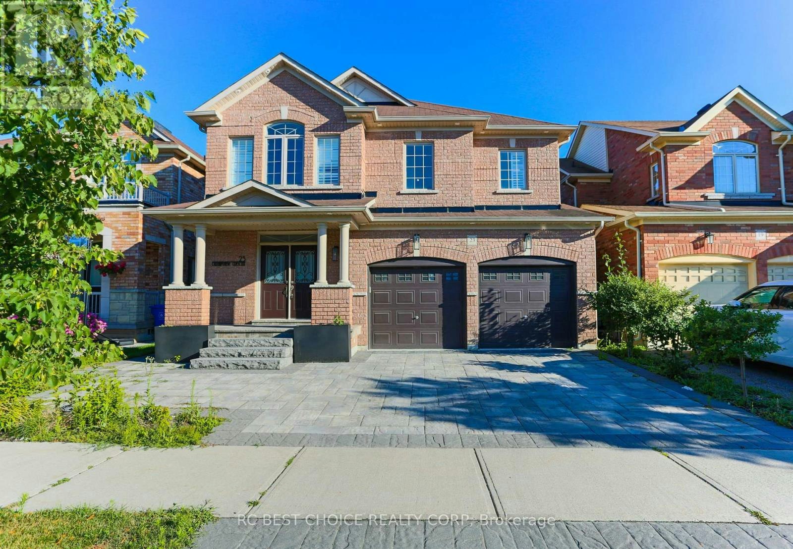 MAIN-23 Durhamview Crescent, Whitchurch-Stouffville, ON, L4S 1S4