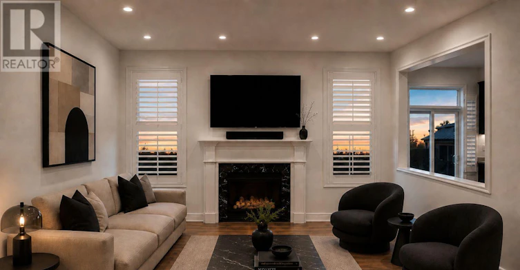 MAIN-23 Durhamview Crescent, Whitchurch-Stouffville, ON, L4S 1S4 - 3