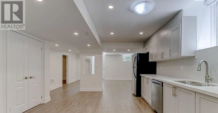 40 Northway Avenue, Whitchurch-Stouffville, ON, L4A 0T5 - 7