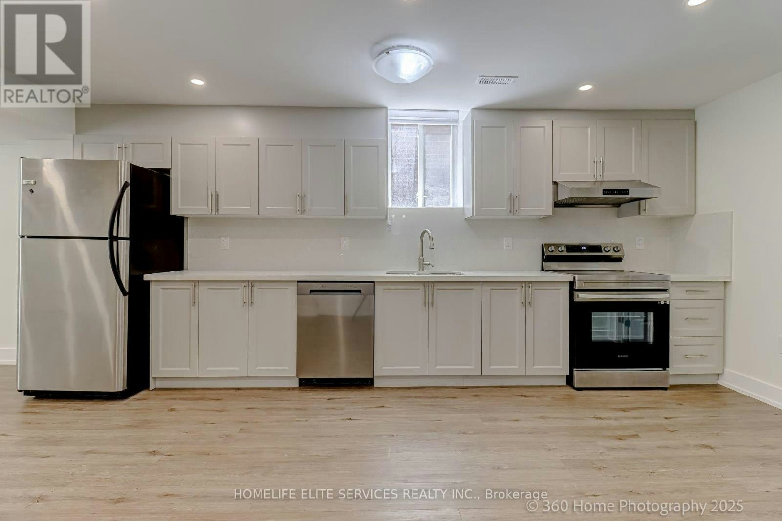 40 Northway Avenue, Whitchurch-Stouffville, ON, L4A 0T5 - 6