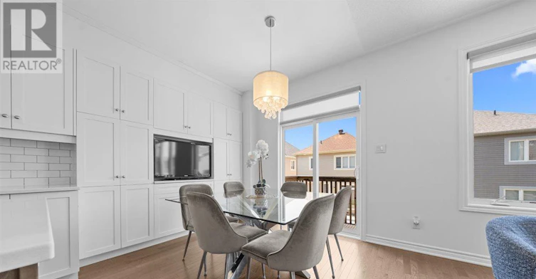 446 Meadowbreeze Drive, Ottawa, ON, K2M 0L1 - 11