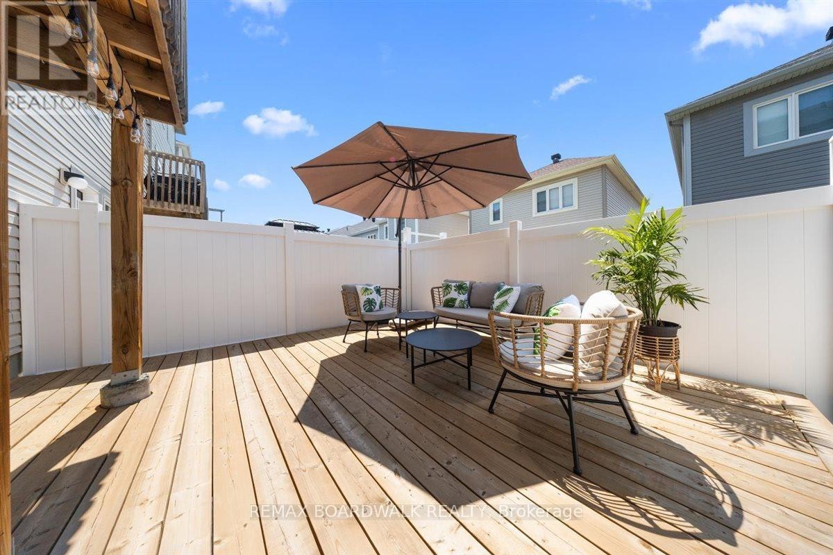 446 Meadowbreeze Drive, Ottawa, ON, K2M 0L1 - 24