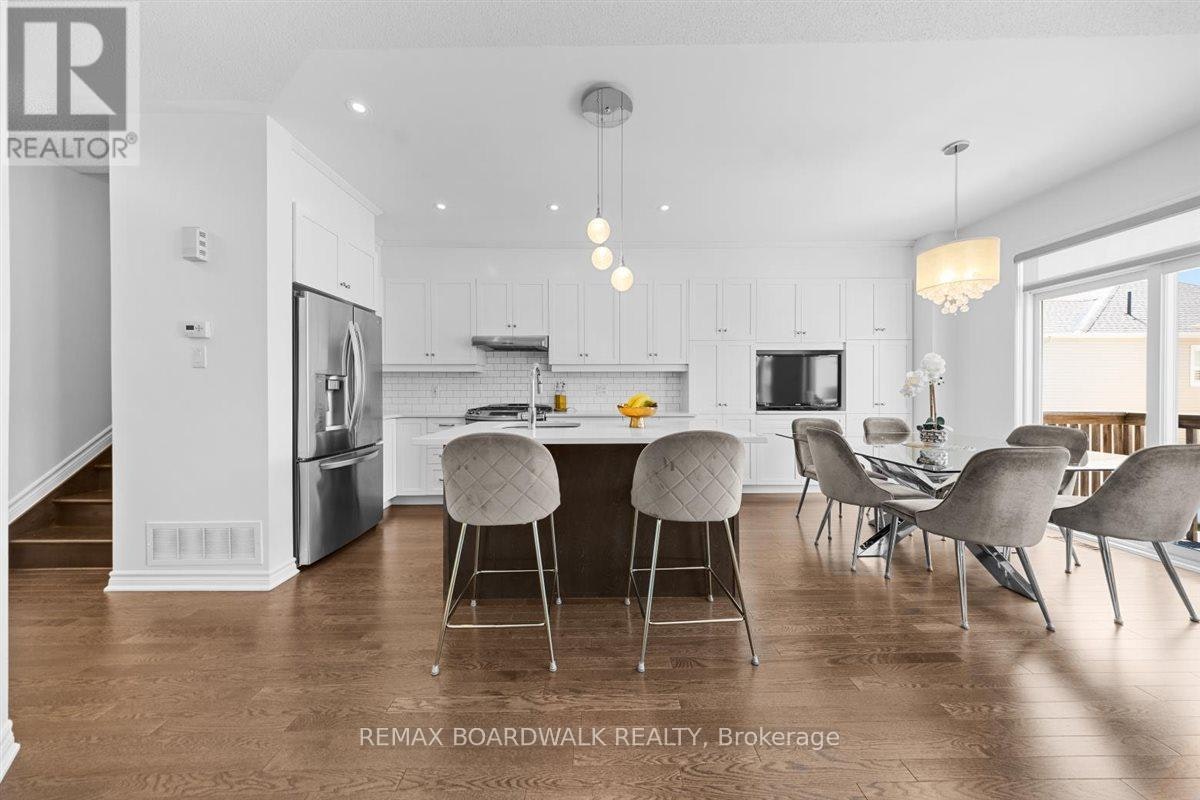 446 Meadowbreeze Drive, Ottawa, ON, K2M 0L1 - 8
