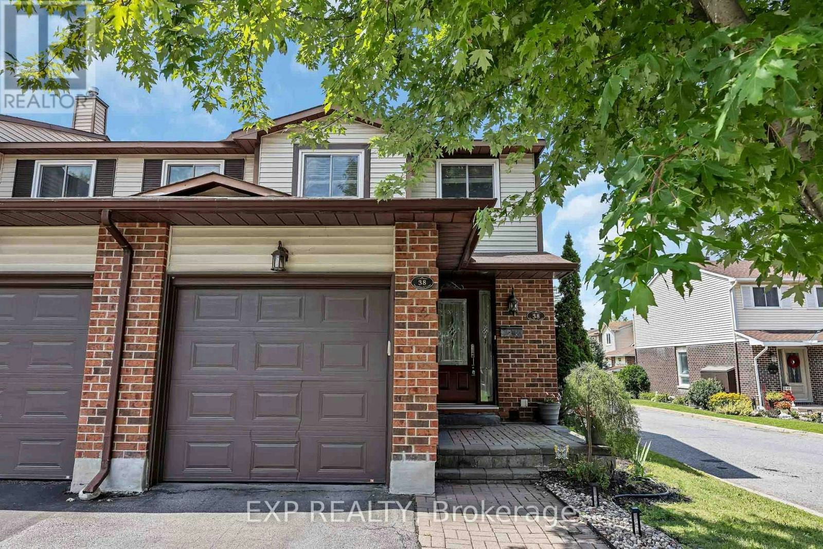 38 Sundback Lane, Ottawa, ON, K2L 2W8