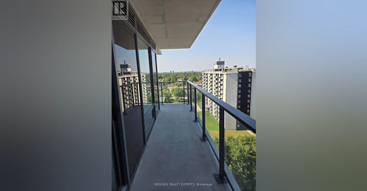 1104-4010 Eglinton Avenue W, Toronto, ON, M9A 0G5 - 11