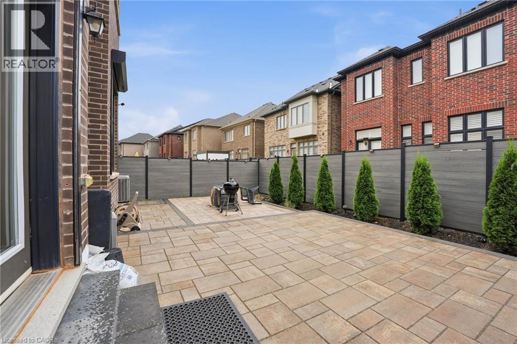Upper-1192 Stag Hollow, Oakville, ON, L6M 5M4 - 37